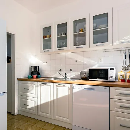 Διαμέρισμα Apartman Rosmarino *
