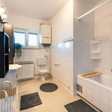 Apartman Rosmarino Διαμέρισμα *